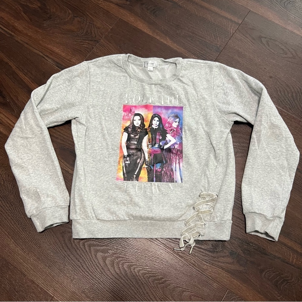 D Signed Descendants Graphic Sweatshirt Large Girls Laced Gray Pullover Cotton